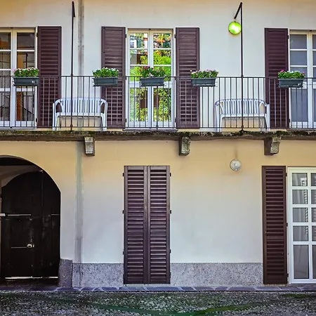 View Crespi In Como