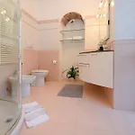 شقة View Crespi In كومو